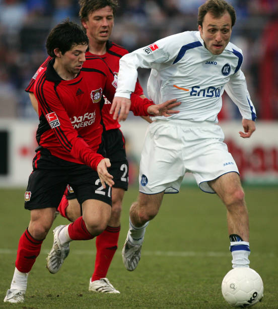 并为伯恩茅 并为伯恩茅